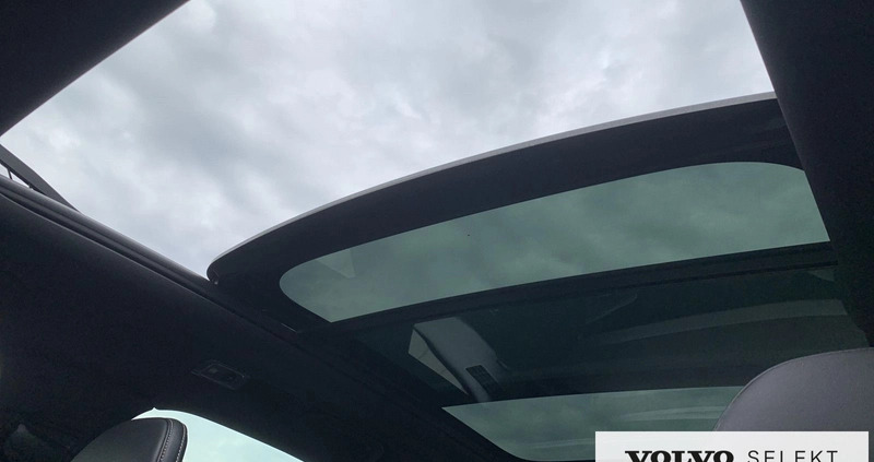Volvo XC 60 cena 139900 przebieg: 140949, rok produkcji 2018 z Świnoujście małe 326